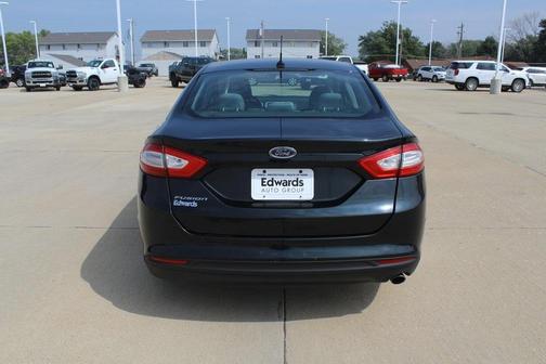 2014 Ford Fusion S