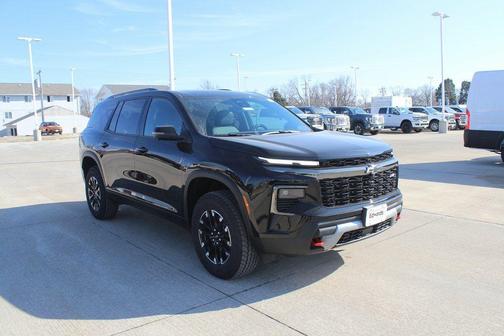 Mosaic Black Metallic 2026 Chevrolet Traverse Z71 SUV