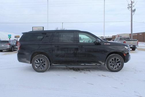 2022 Chevrolet Suburban Z71