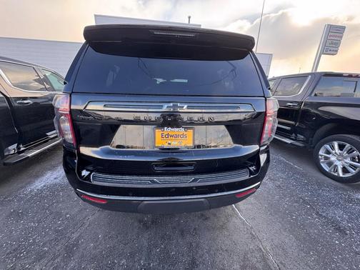 2022 Chevrolet Suburban Z71