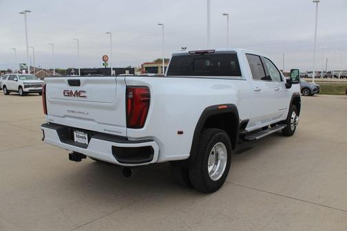 2026 GMC Sierra 3500 Denali