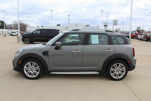 2022 MINI Countryman Cooper