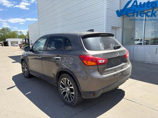 Brown 2017 Mitsubishi Outlander Sport 2.4 SE