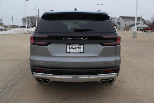 2025 GMC Acadia Denali
