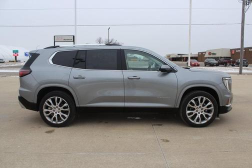 2025 GMC Acadia Denali