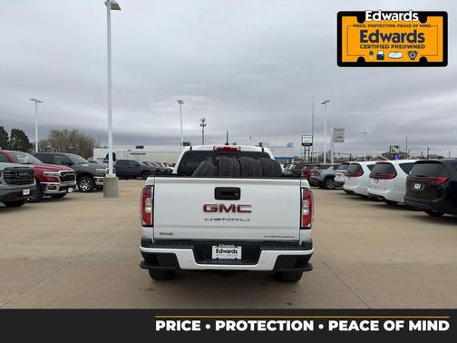 Summit White 2022 GMC Canyon Denali