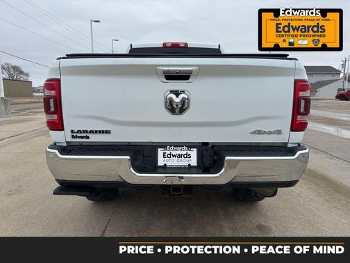 Bright White Clearcoat 2022 RAM 2500 Laramie