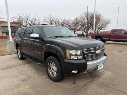 2008 Chevrolet Suburban LT