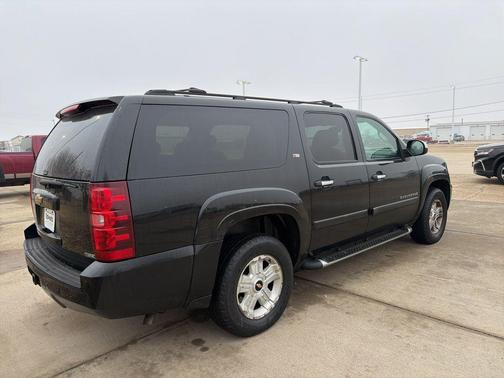 2008 Chevrolet Suburban LT