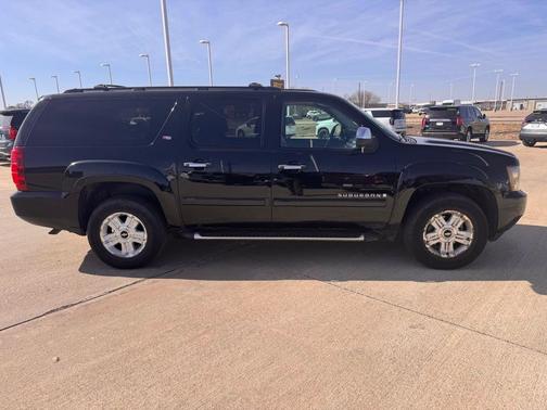 2008 Chevrolet Suburban LT