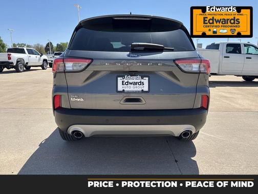 Gray Metallic 2022 Ford Escape SE