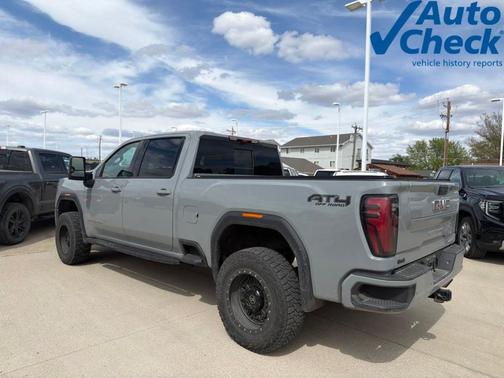 Gray 2024 GMC Sierra 2500 AT4