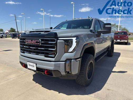 Gray 2024 GMC Sierra 2500 AT4