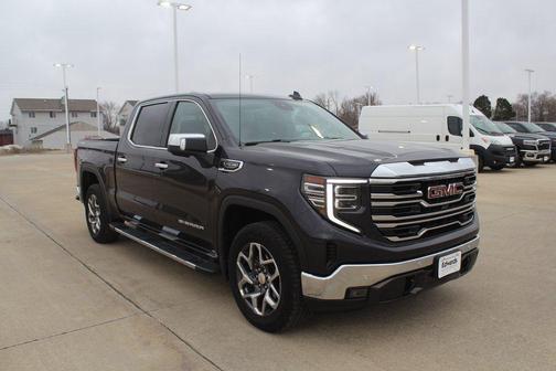 2022 GMC Sierra 1500 SLT