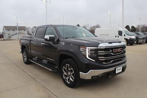 2022 GMC Sierra 1500 SLT
