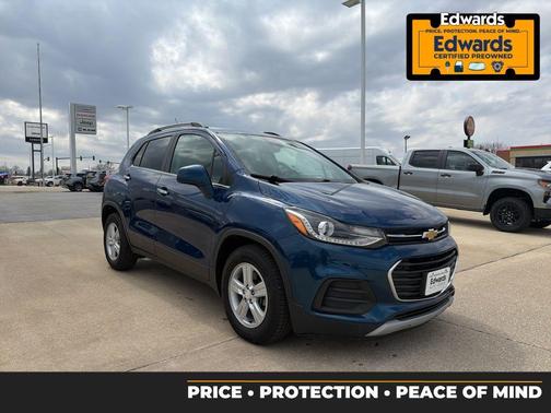 Pacific Blue Metallic 2020 Chevrolet Trax LT
