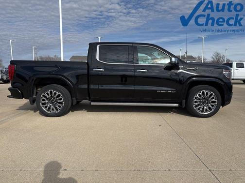 Onyx Black 2025 GMC Sierra 1500 Denali Ultimate