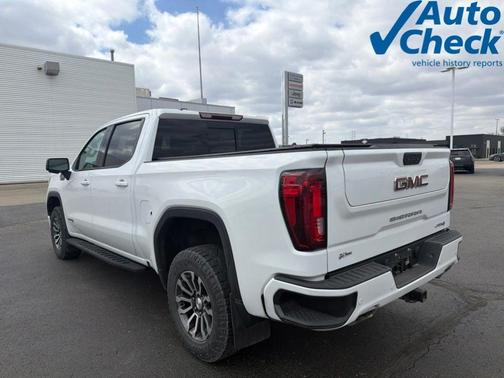 Summit White 2022 GMC Sierra 1500 Limited AT4