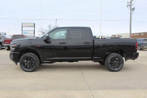 Diamond Black 2026 RAM 2500 Big Horn