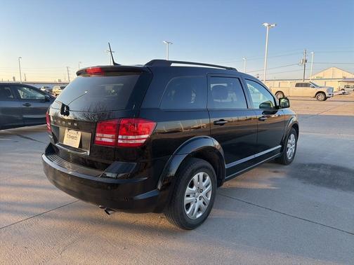 2020 Dodge Journey SE Value