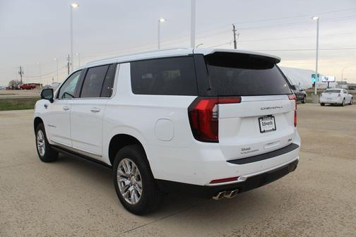 Summit White 2026 GMC Yukon XL Denali