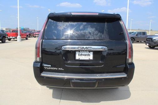 2015 GMC Yukon XL Denali