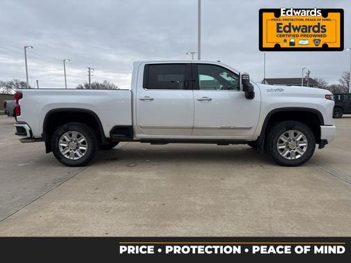Iridescent Pearl Tricoat 2024 Chevrolet Silverado 2500 High Country