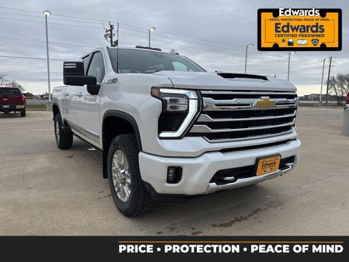 Iridescent Pearl Tricoat 2024 Chevrolet Silverado 2500 High Country