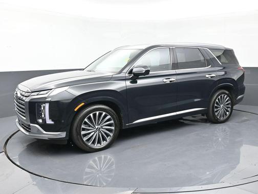 Robust Emerald 2023 Hyundai PALISADE Calligraphy