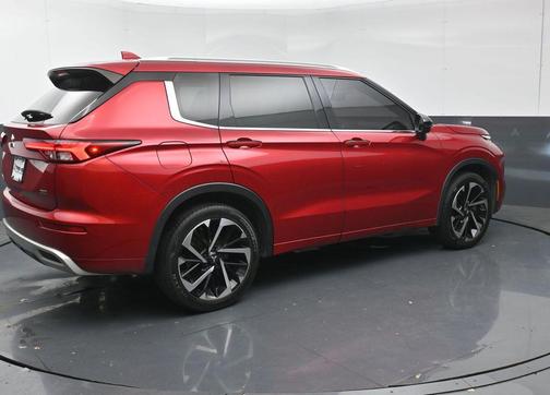 2022 Mitsubishi Outlander SEL Special Edition 2WD