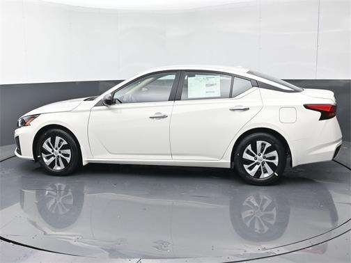 2025 Nissan Altima S