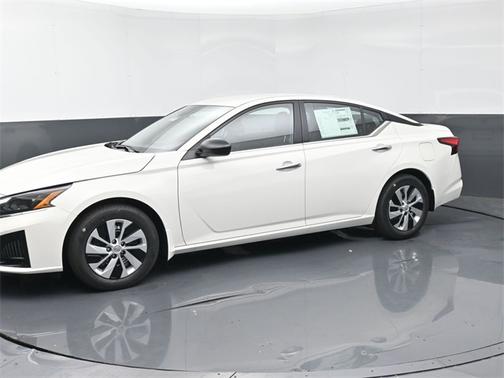 2025 Nissan Altima S
