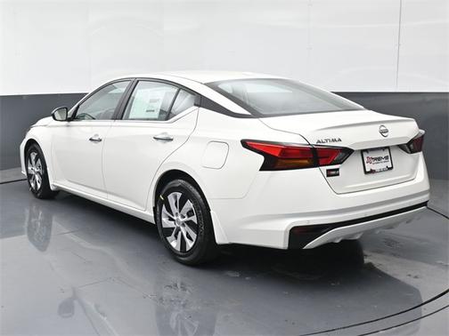 2025 Nissan Altima S