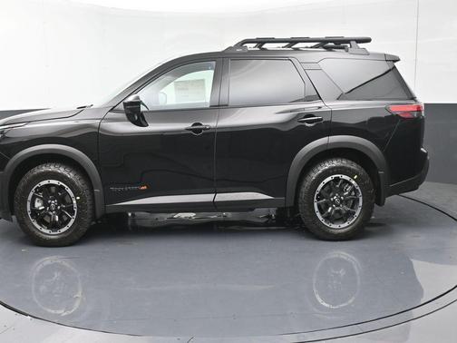 2025 Nissan Pathfinder Rock Creek 4WD