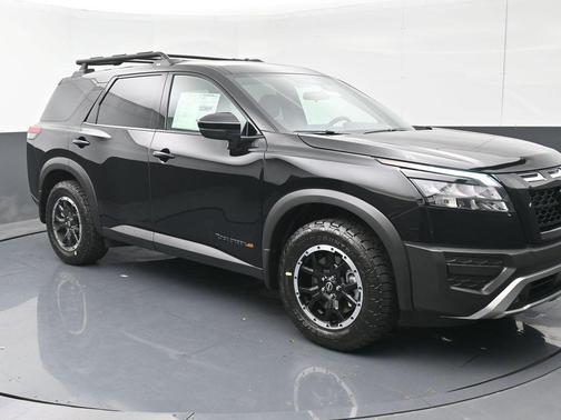 2025 Nissan Pathfinder Rock Creek 4WD