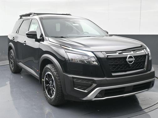 2025 Nissan Pathfinder Rock Creek 4WD