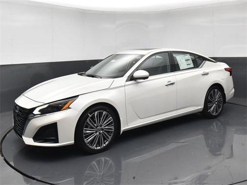 2024 Nissan Altima 2.5 SL