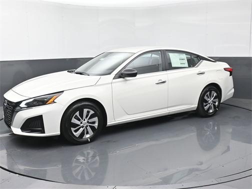 2025 Nissan Altima S