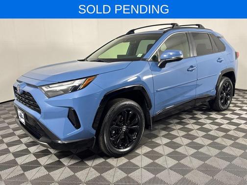 2022 Toyota RAV4 Hybrid SE