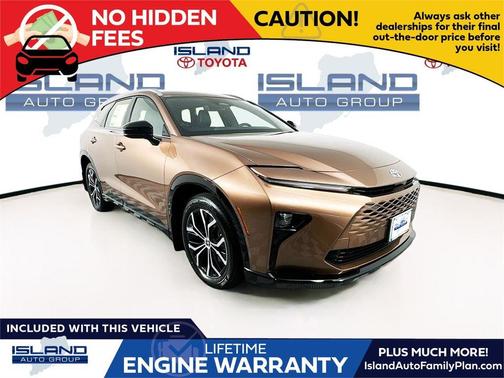 2025 Toyota Crown Signia XLE