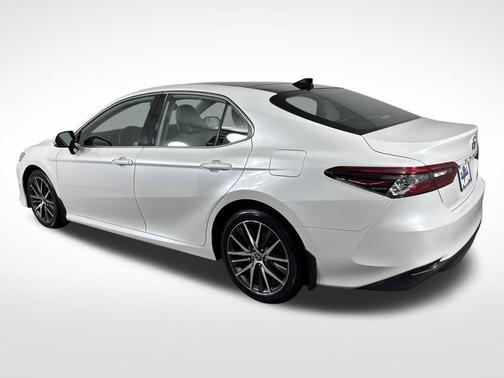 2022 Toyota Camry XLE