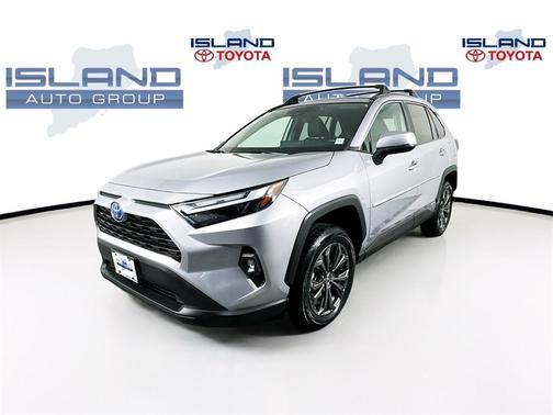 2022 Toyota RAV4 Hybrid XLE Premium