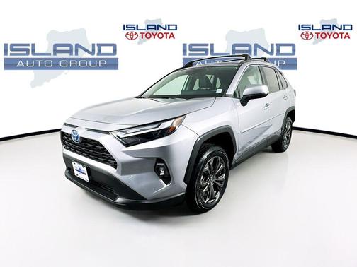 2022 Toyota RAV4 Hybrid XLE Premium
