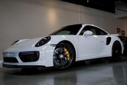 2019 Porsche 911 Turbo S