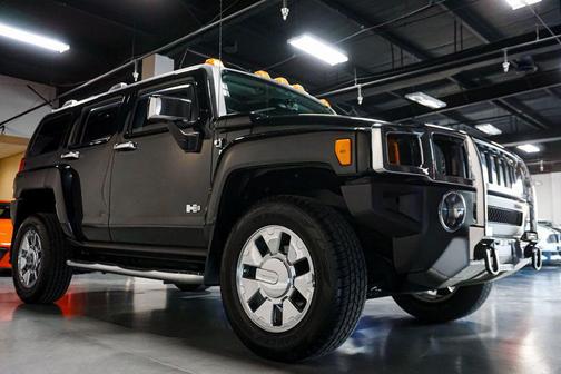 2008 Hummer H3 Base