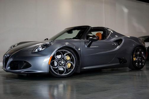 2020 Alfa Romeo 4C Spider Base