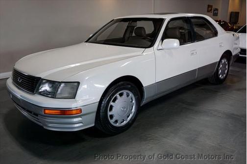 1995 Lexus LS 400 Base