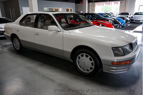 1995 Lexus LS 400 Base