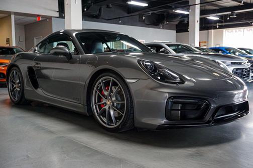 2015 Porsche Cayman GTS