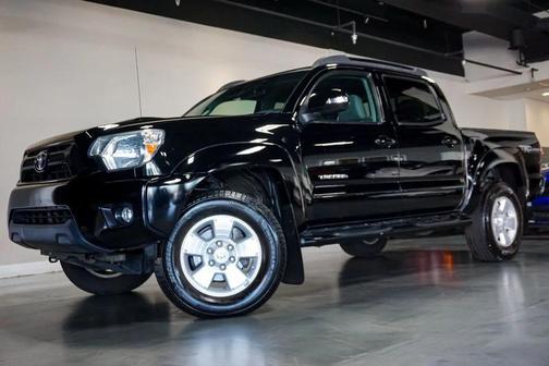 2015 Toyota Tacoma Base